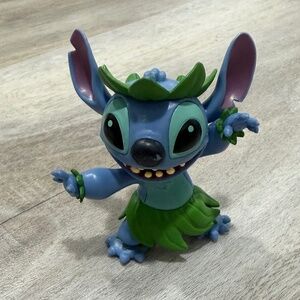 Disney Stitch Hula 2.5” PVC Figure Just Play Lilo & Stitch Hawaiian Outfit